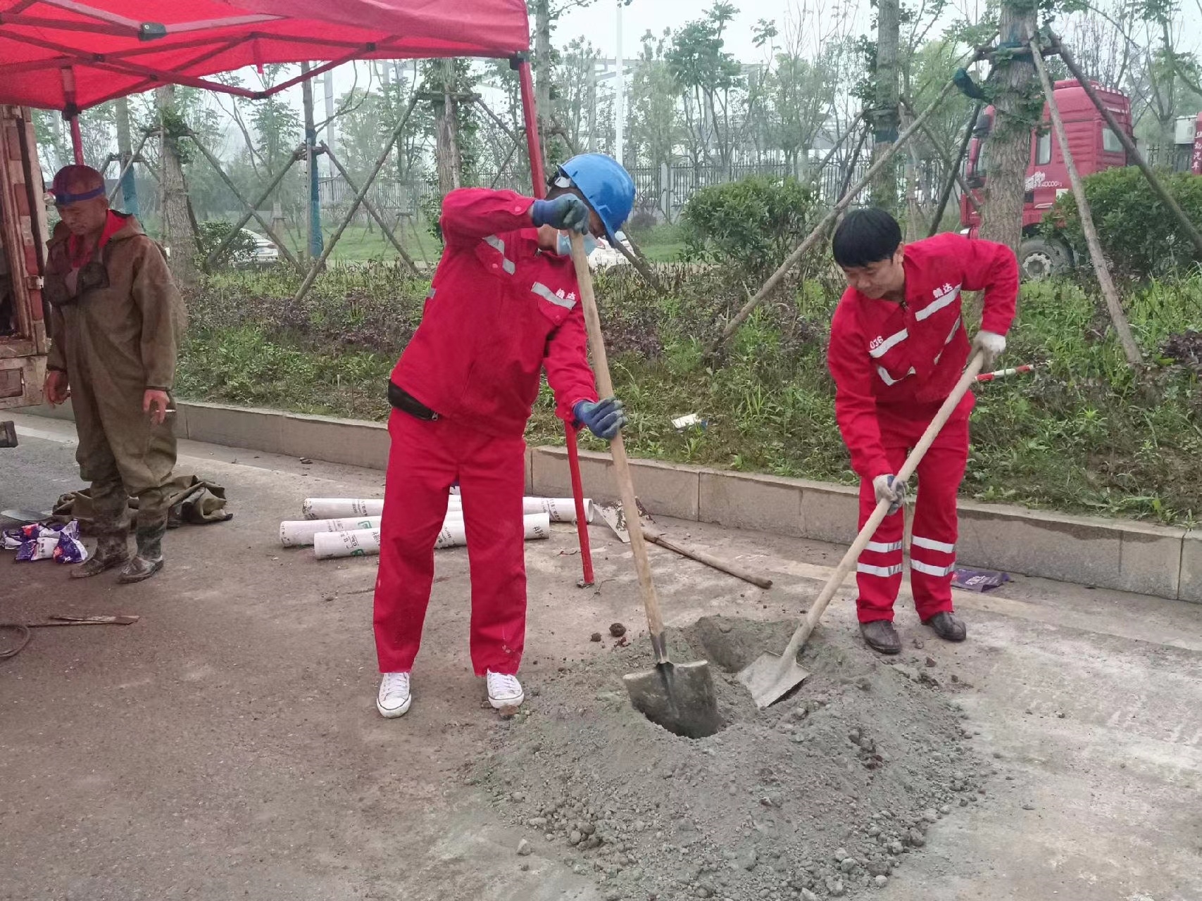 乌兰管道疏通哪家好】及时进行市政管道清淤