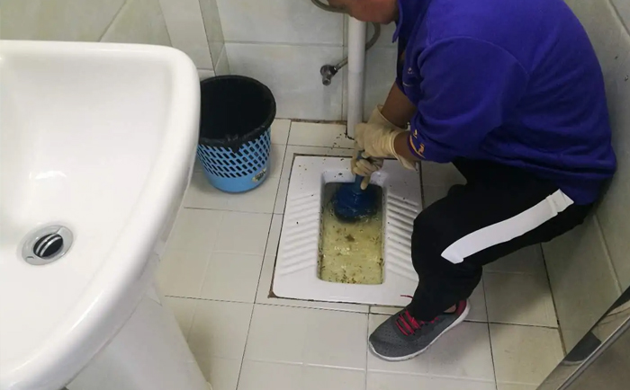 乌兰疏通蹲坑